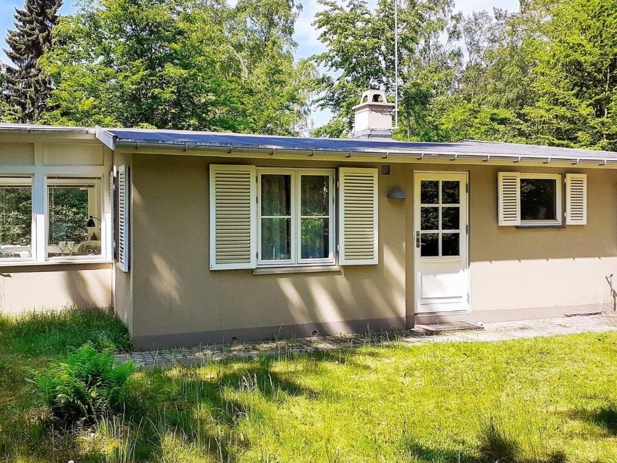 4 Person Holiday Home In Frederiksv Rk Frederiksværk Exterior foto